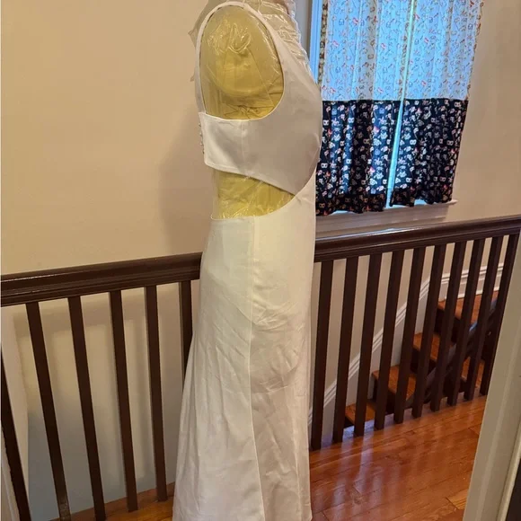 Anthropologie Sachin & Babi Sierra V-Neck Cutout Satin Midi dress, Size 10 NWT - Picture 6 of 13